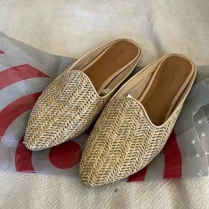 Target Universal Thread Mules